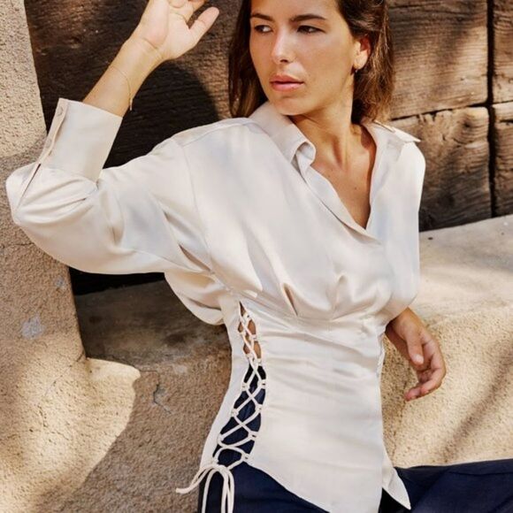 BNWT ZARA FITTED SATIN EFFECT DRAWSTRING SHIRT SOFT GOLD - REF. 844 - Picture 1 of 9